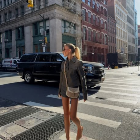 White Fox Hold Tight PU set. Dark Chocolate - Picture 6 of 8